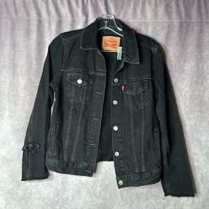Levi’s Jean Jacket Small
